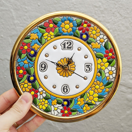 „Kunst“-Uhr – 17 cm –