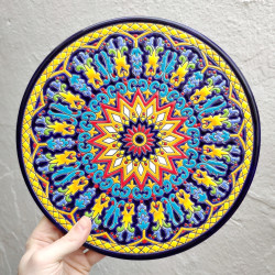 Plato "Arte" - 29 cm. -