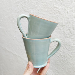 Set of two mugs - 10.5cm.