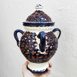 "Tito" openwork ceramic piece