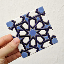 Azulejos "11cm. (4.3 in.)"...