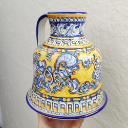 Pichet en céramique - 21cm. -