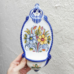 "Holy water" font "Toledo"...