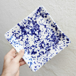 Set of 2 Dinner plates.