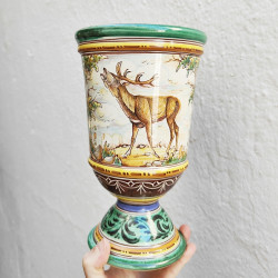 Tasse en céramique  - 27 cm. -