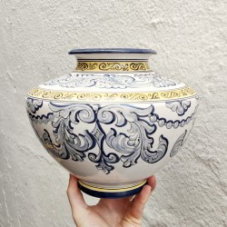 Jarrón de cerámica - 22cm. -