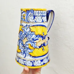Brocca in ceramica - 24 cm.