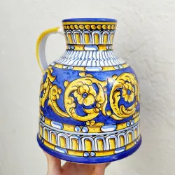 Brocca in ceramica - 21 cm.