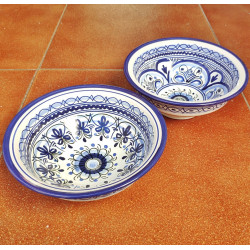 Set di 3 ciotole da 16 cm.