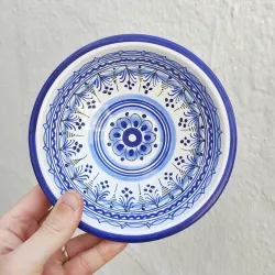 Set di 3 ciotole da 16 cm.