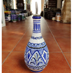 Aceitera de cerámica española azul, pintada a mano.