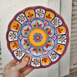 Plato "Castañuelas" - 24 cm. -